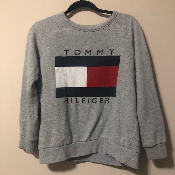 Tommy Hilfiger Tops - Tommy Hilfiger Sweatshirt